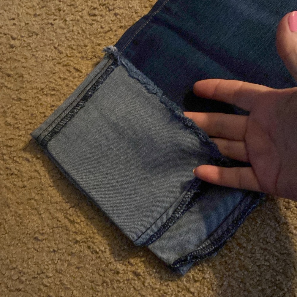Cropped Jean - Picture 5 of 5